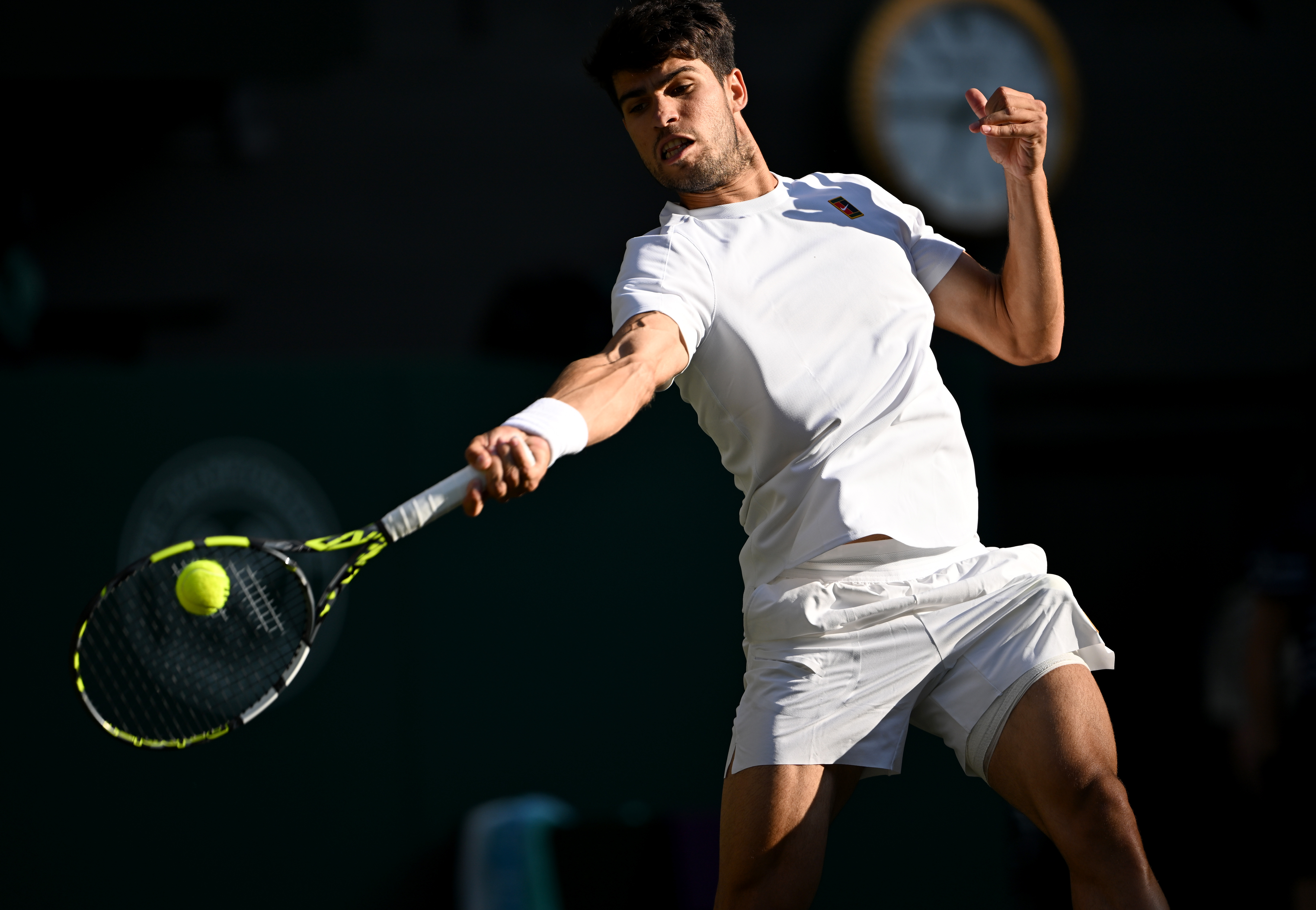 英国网球队完胜意大利网球队，阿尔卡拉斯高光表现