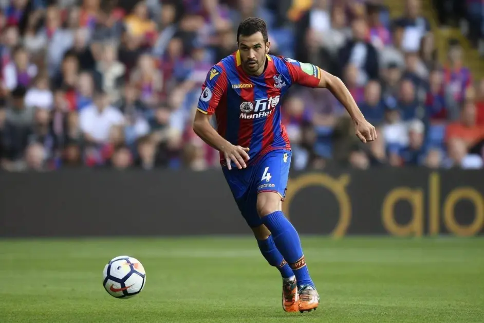 狼队签下英格兰新锋线，提升射门威胁