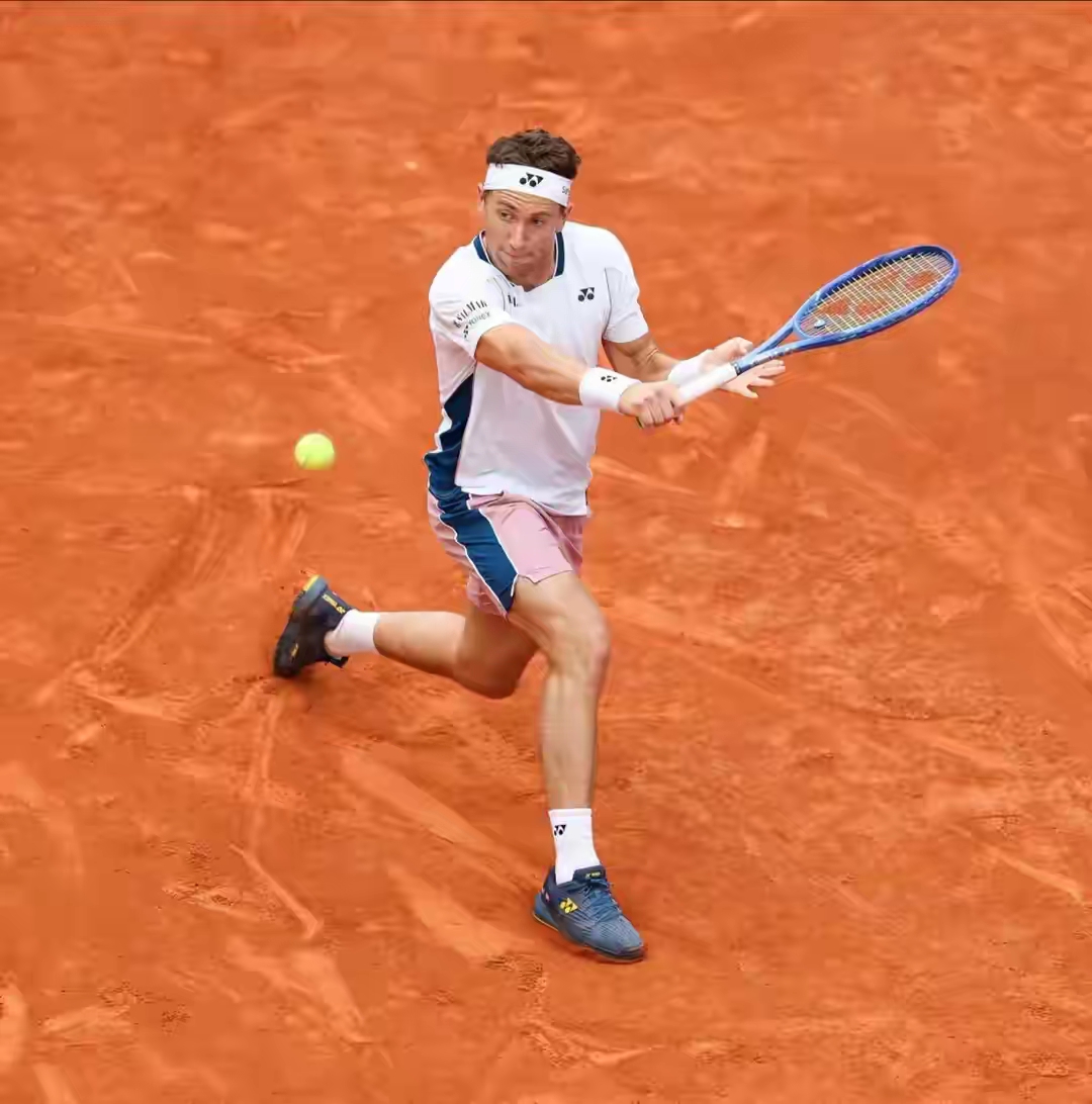 拉沃尔杯翻盘法网，鲁德惊艳四座