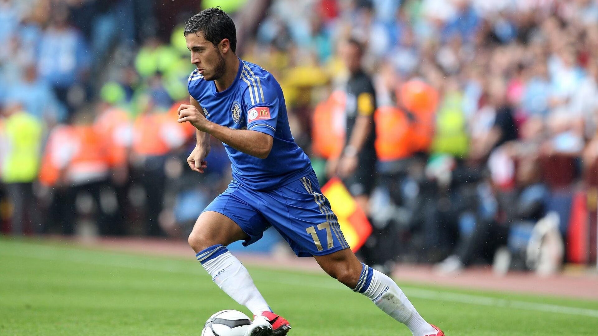 绿茵硝烟与篮下风暴，当西甲德比映照吉林队逆袭之路