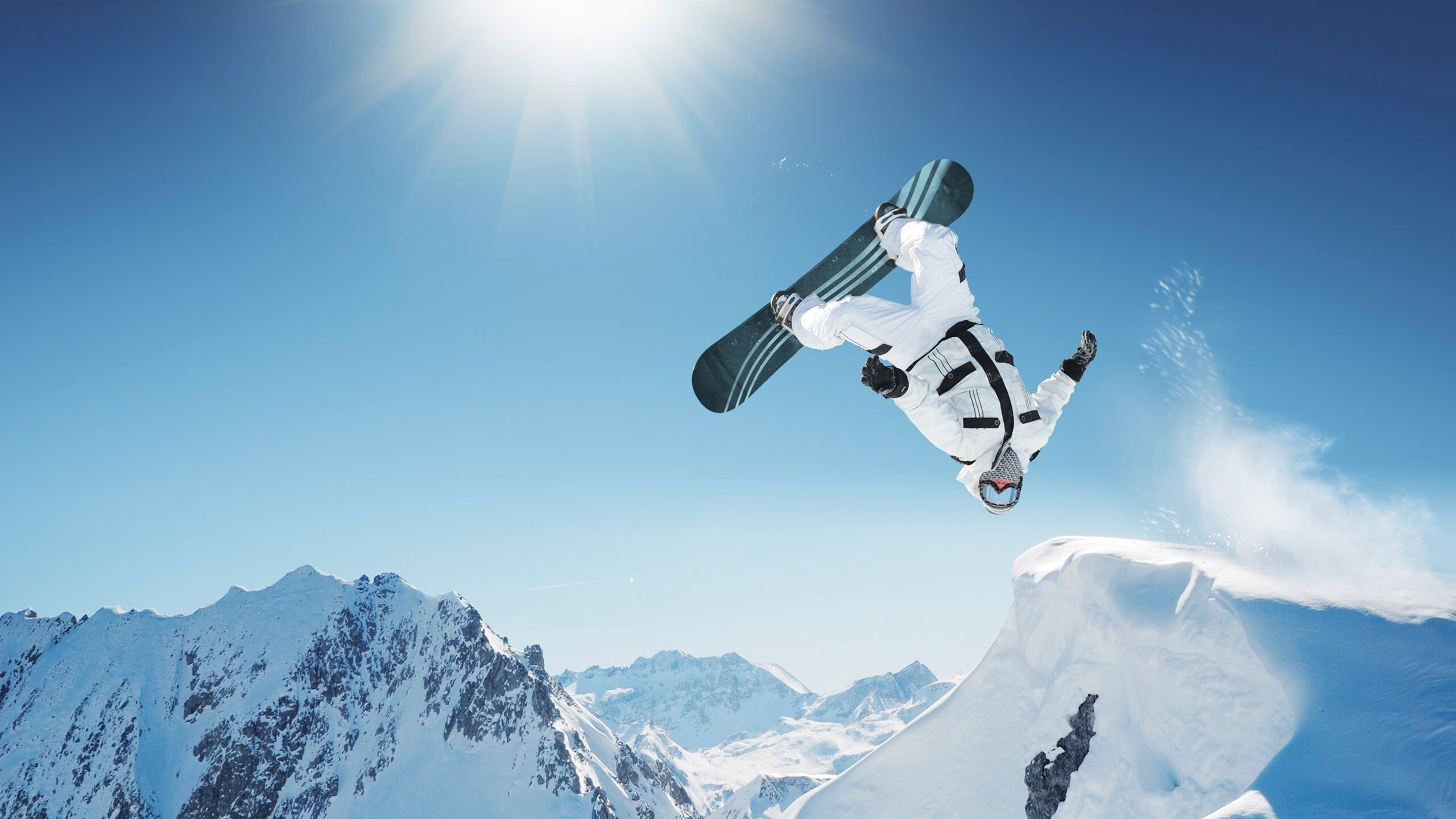 戈贝尔式防守的艺术，当雄鹿体系锁死上海队的战术启示