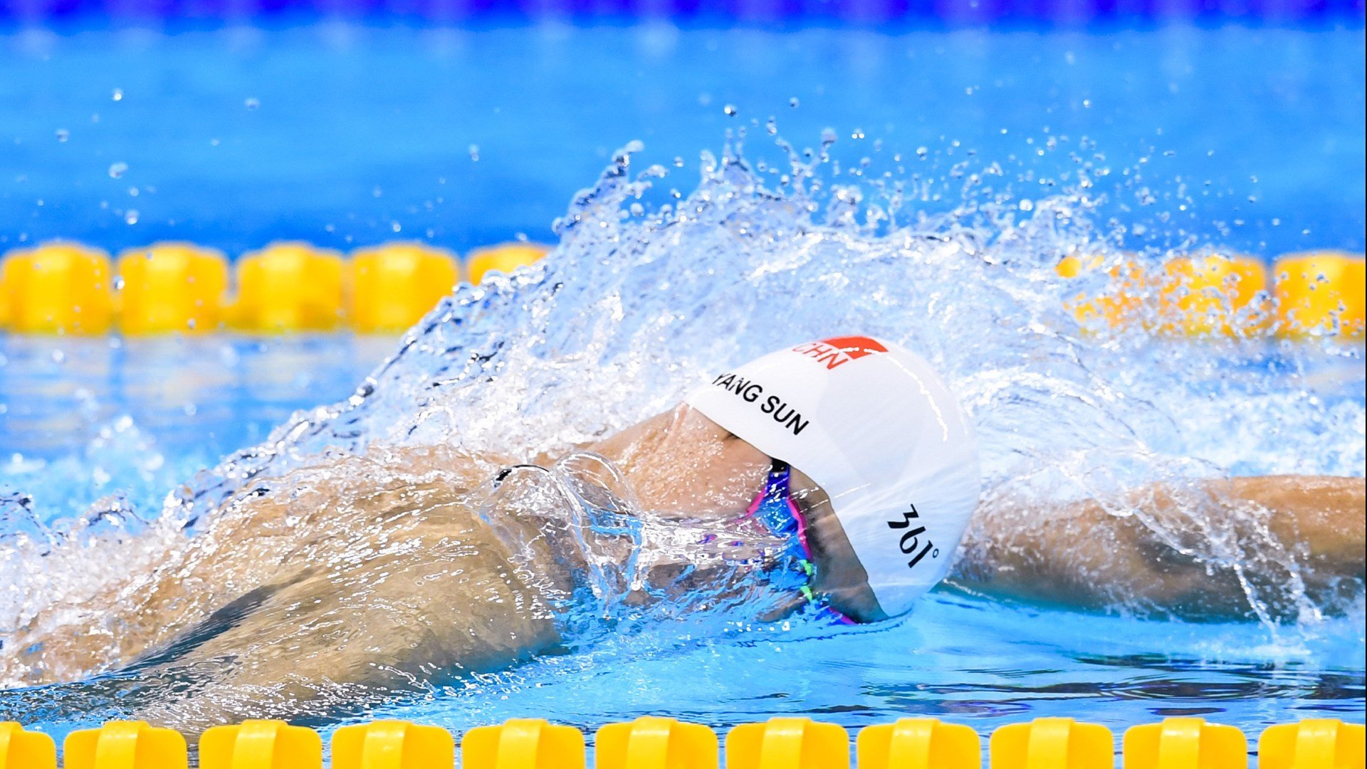 羽坛烽火，丹麦队鏖战印度队，桃田贤斗领军破阵显王者风范
